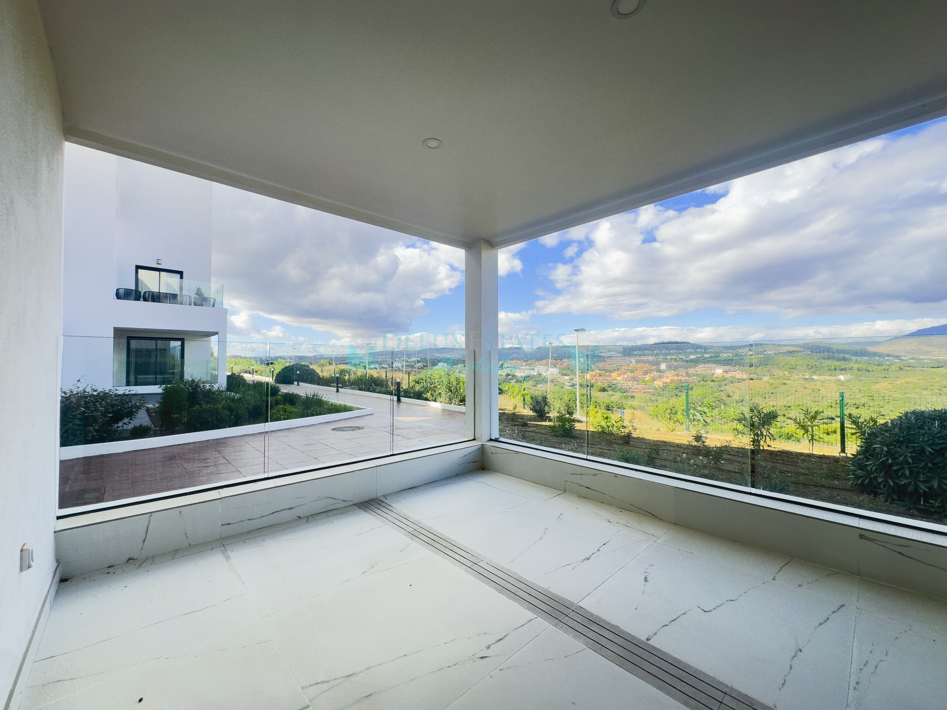 Ground Floor Apartment for sale in Casares Playa, Casares