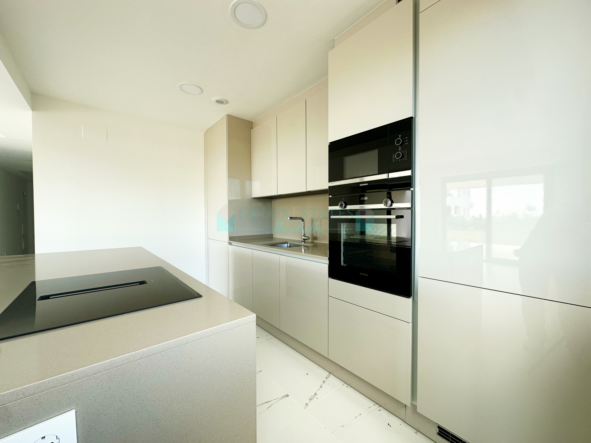 Ground Floor Apartment for sale in Casares Playa, Casares