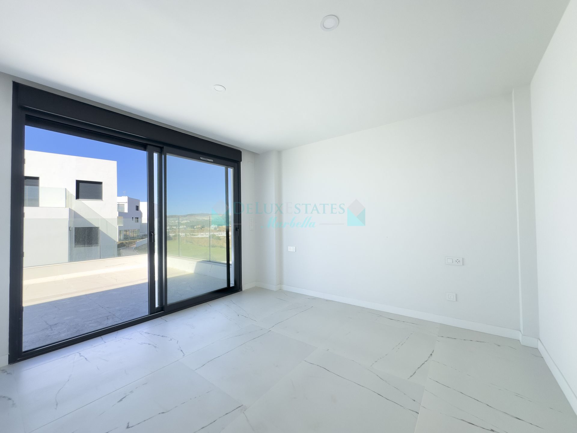Penthouse for sale in Casares Playa, Casares