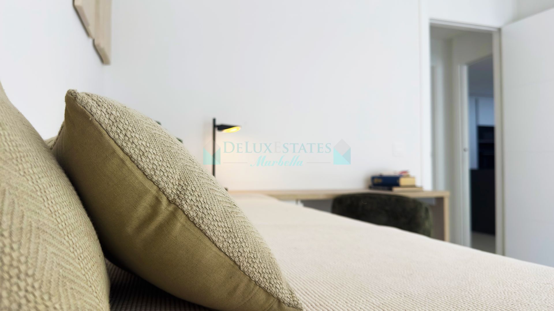 Property development Azata Delmare, Casares