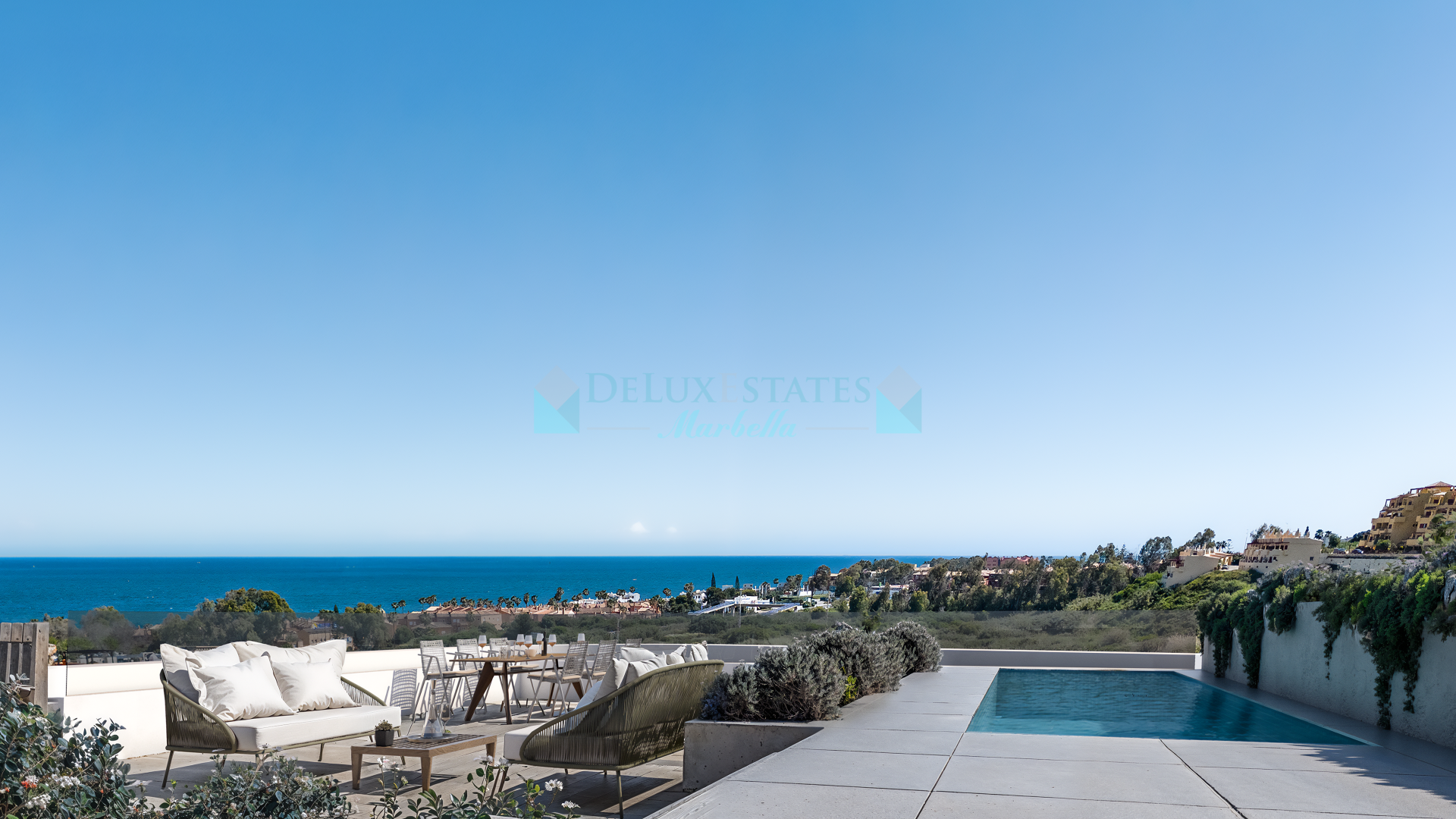 Penthouse for sale in Los Hidalgos, Manilva