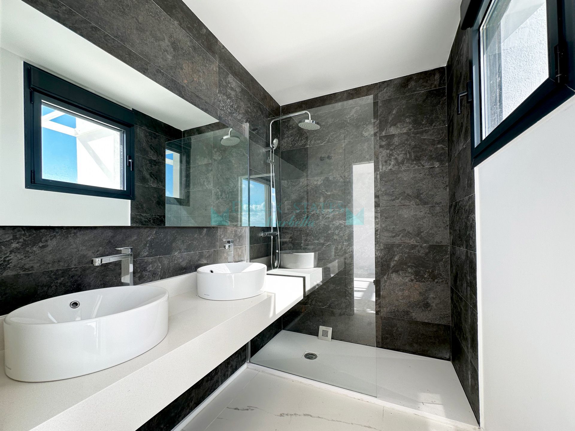 Apartment for sale in Azata Delmare, Casares