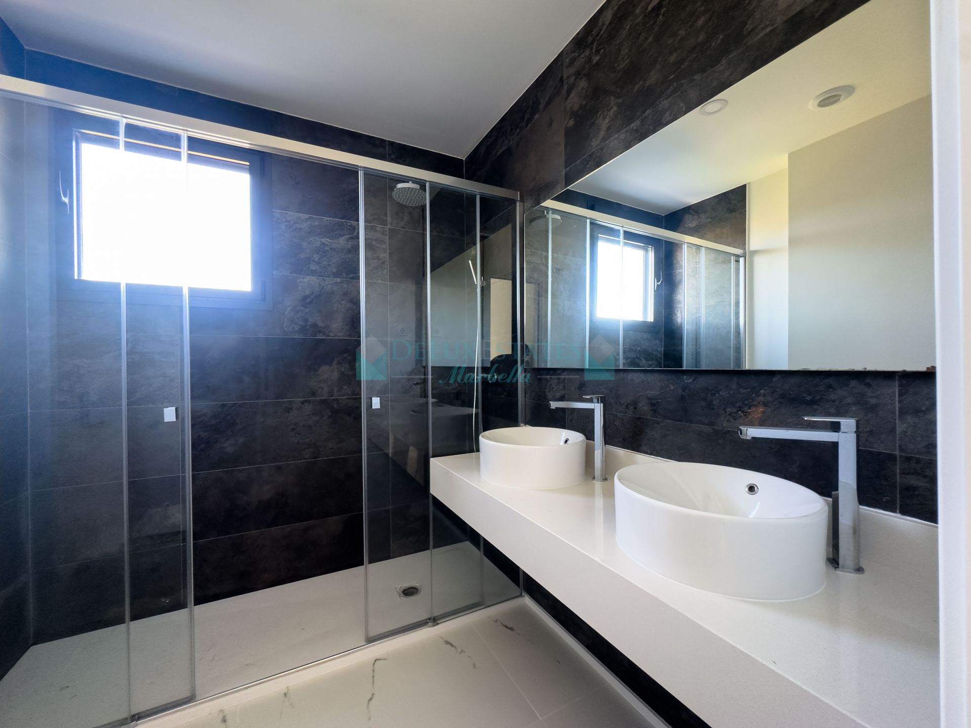 Apartment for sale in Casares Playa, Casares