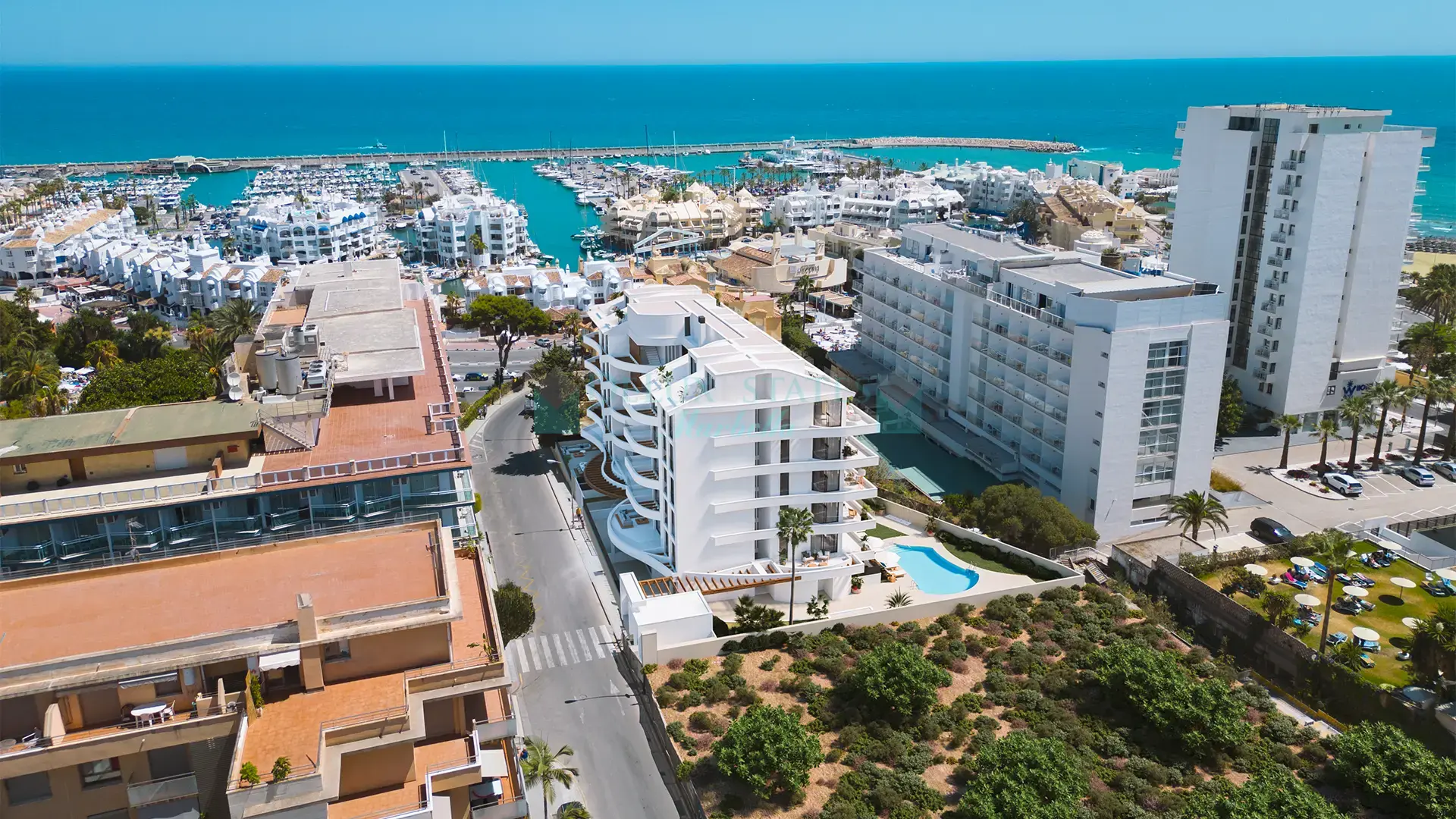 Property development MARINA GOLDEN BAY, Benalmadena