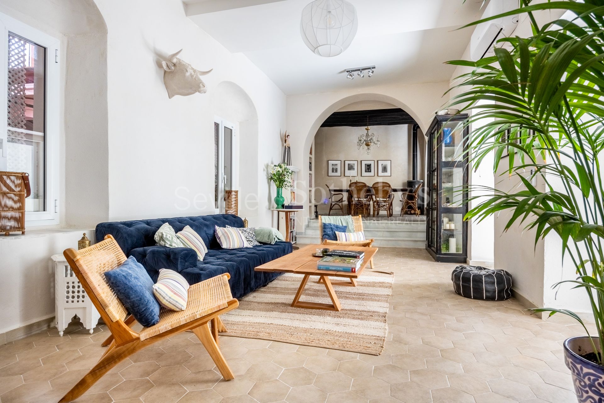 House with Patio and Pool in the Barrio Alto of Sanlúcar