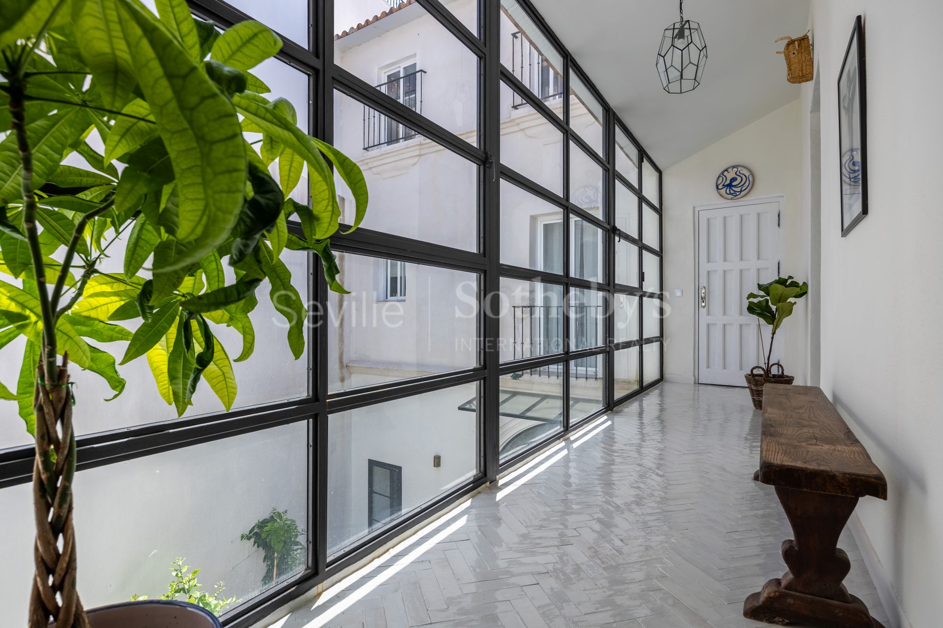 House with Patio and Pool in the Barrio Alto of Sanlúcar