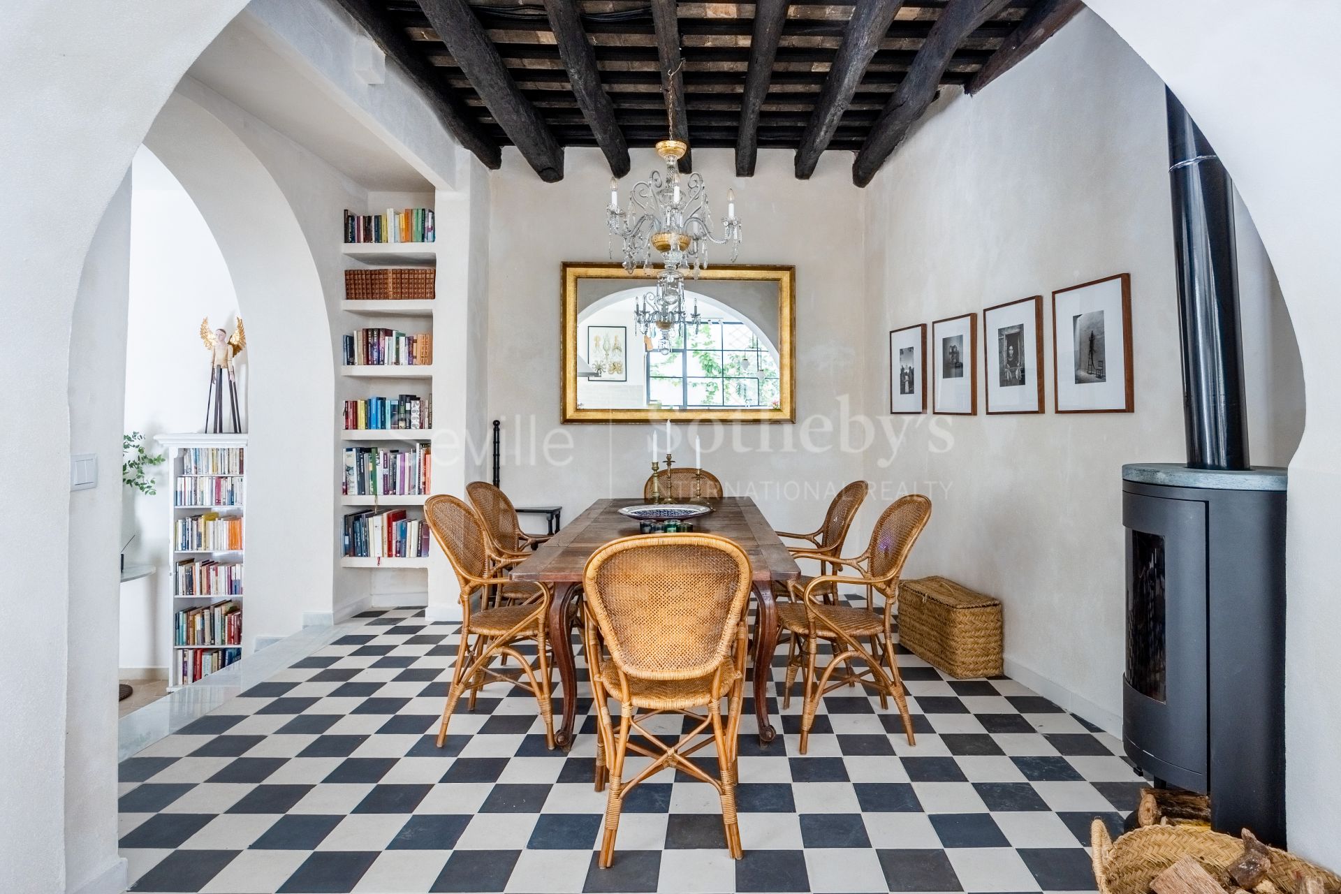 House with Patio and Pool in the Barrio Alto of Sanlúcar