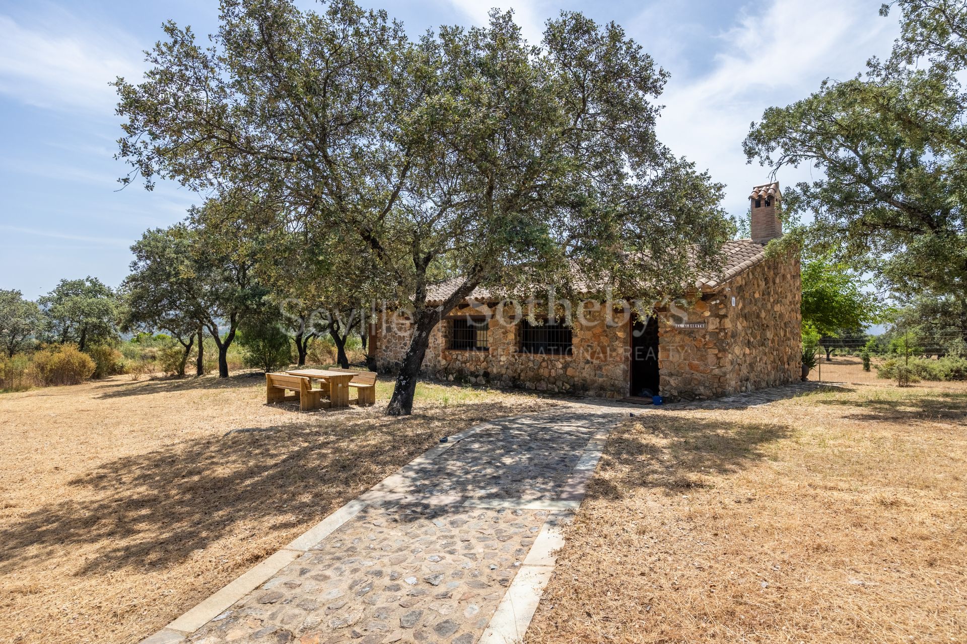 Finca de recreo y ganadera en la Sierra de Aracena