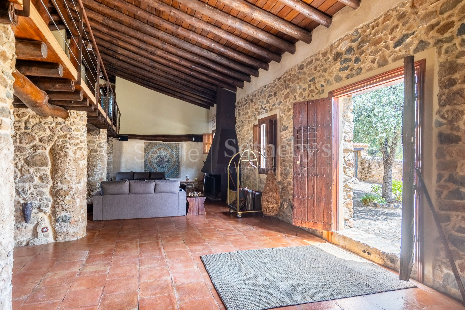 Finca de recreo y ganadera en la Sierra de Aracena