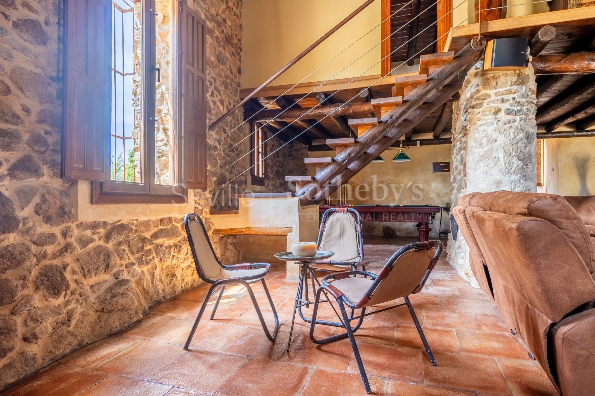 Finca de recreo y ganadera en la Sierra de Aracena