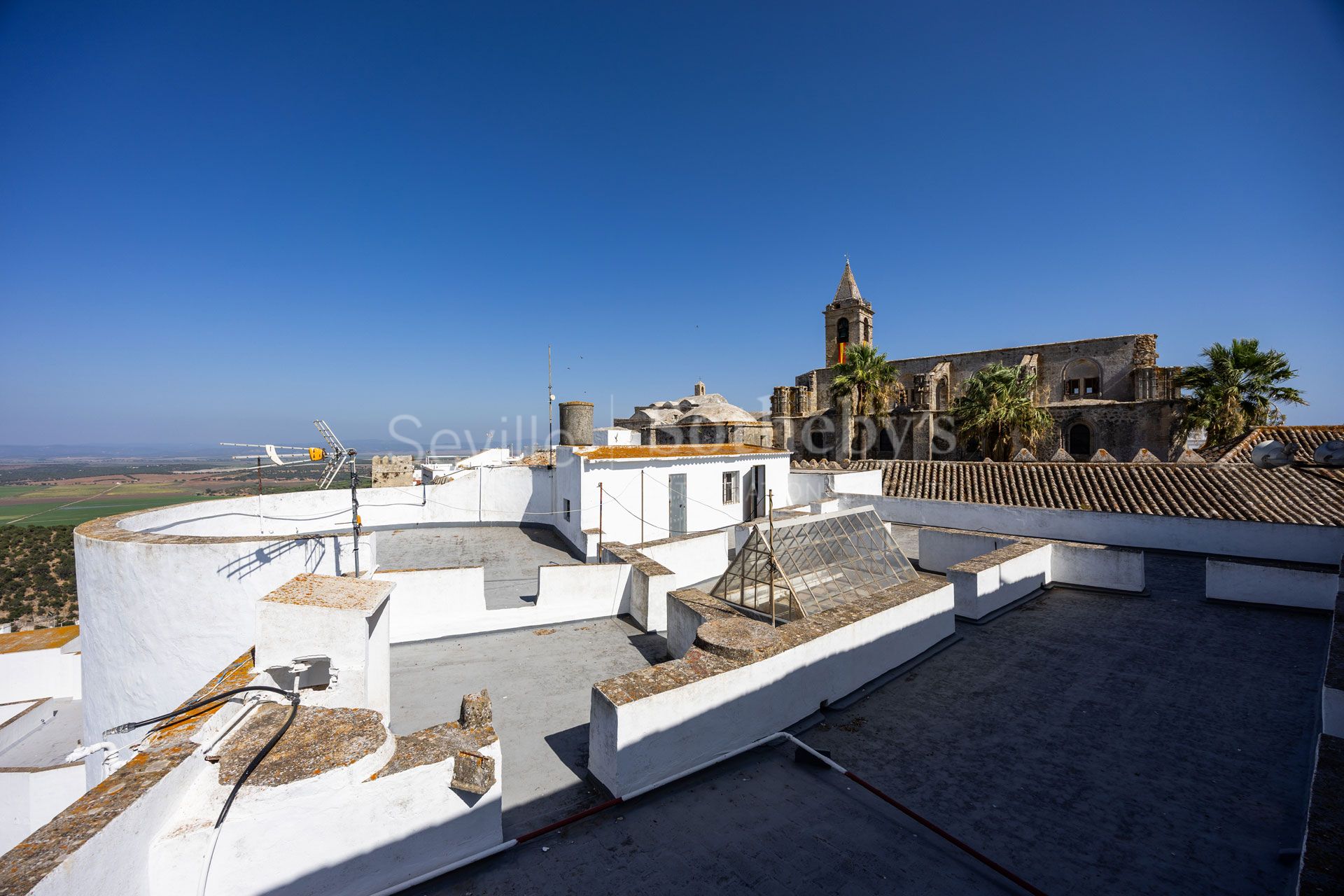 Casa del Arco, Andalusian residence from 1880 in Vejer de la Frontera
