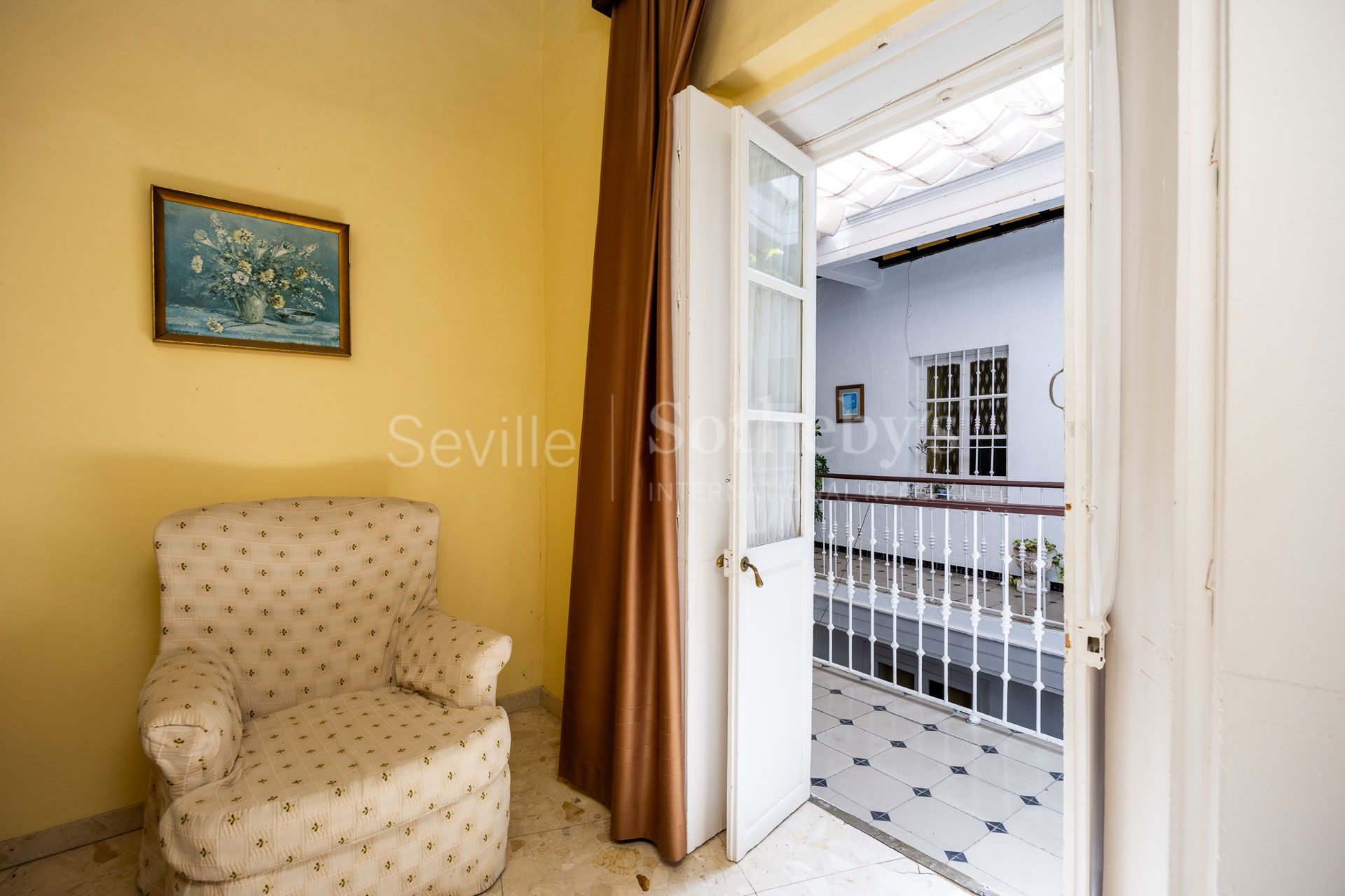 Casa del Arco, Andalusian residence from 1880 in Vejer de la Frontera