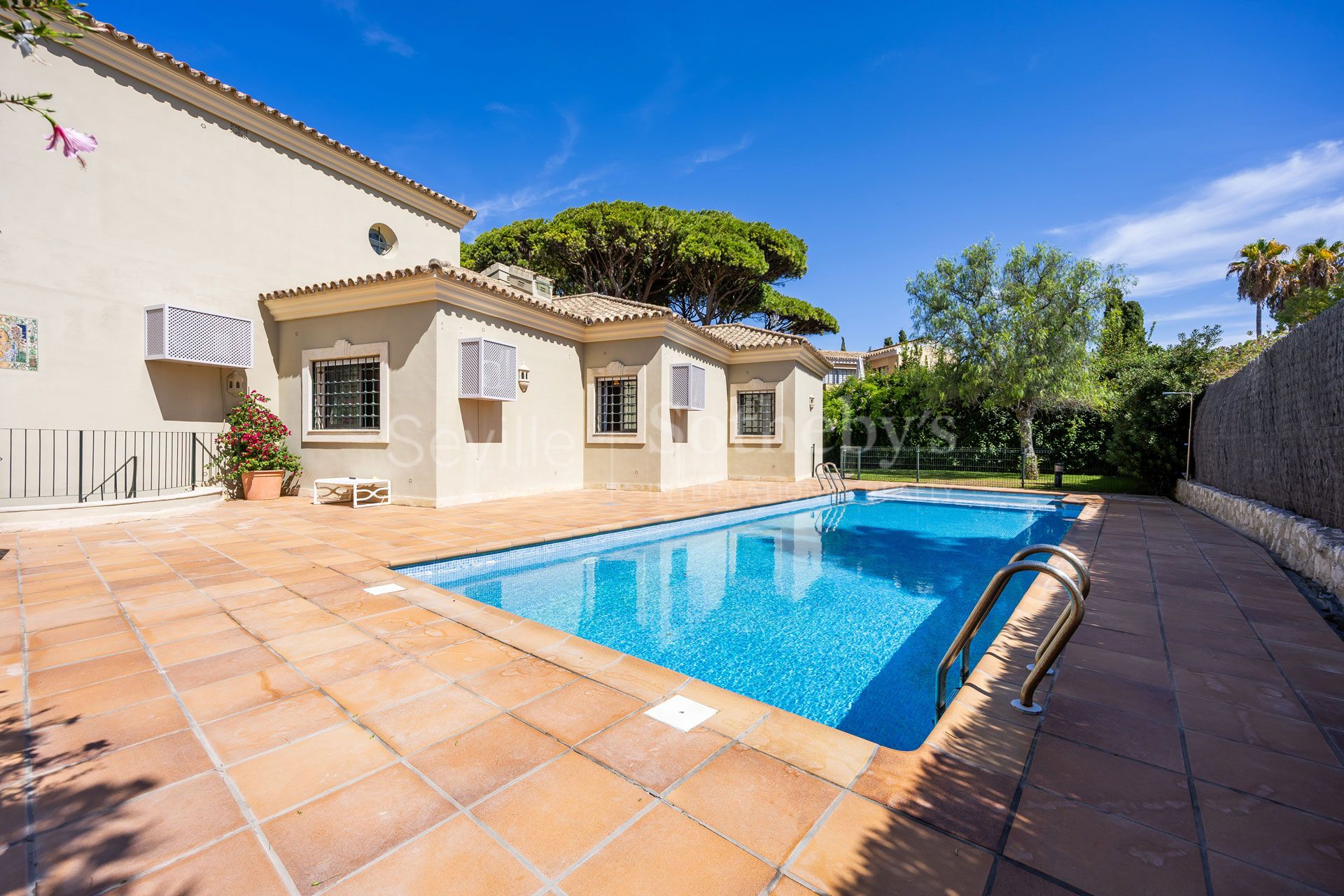 Detached Villa in Vistahemosa, El Puerto de Santa María