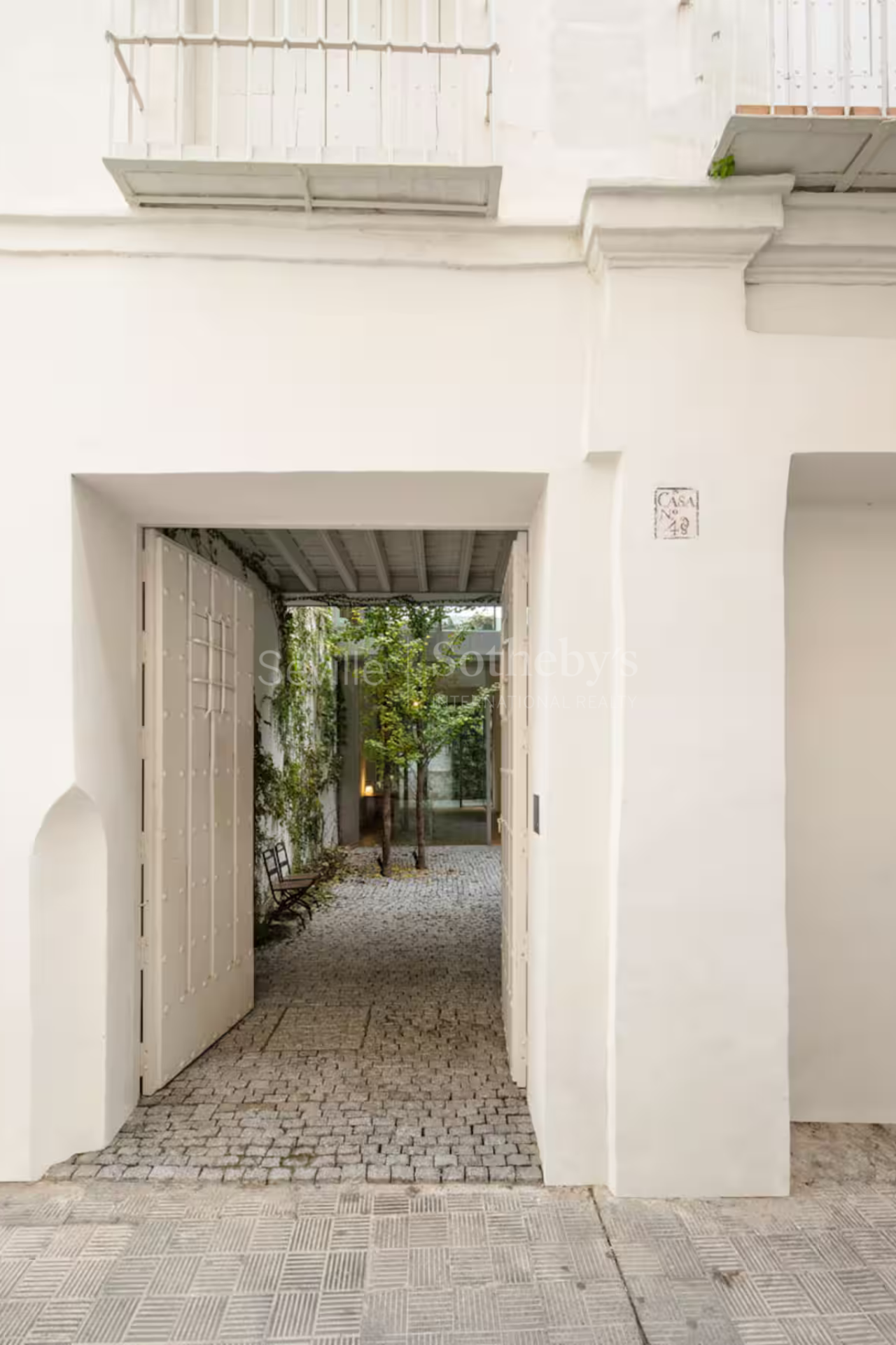 Residence with garden and swimming pool in the heart of Seville’s Historic Center