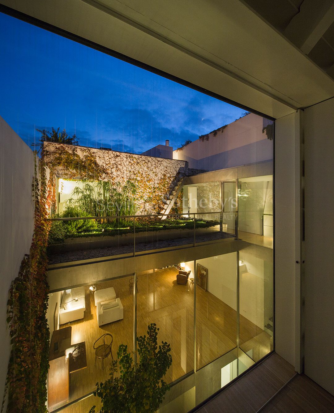 Residence with garden and swimming pool in the heart of Seville’s Historic Center