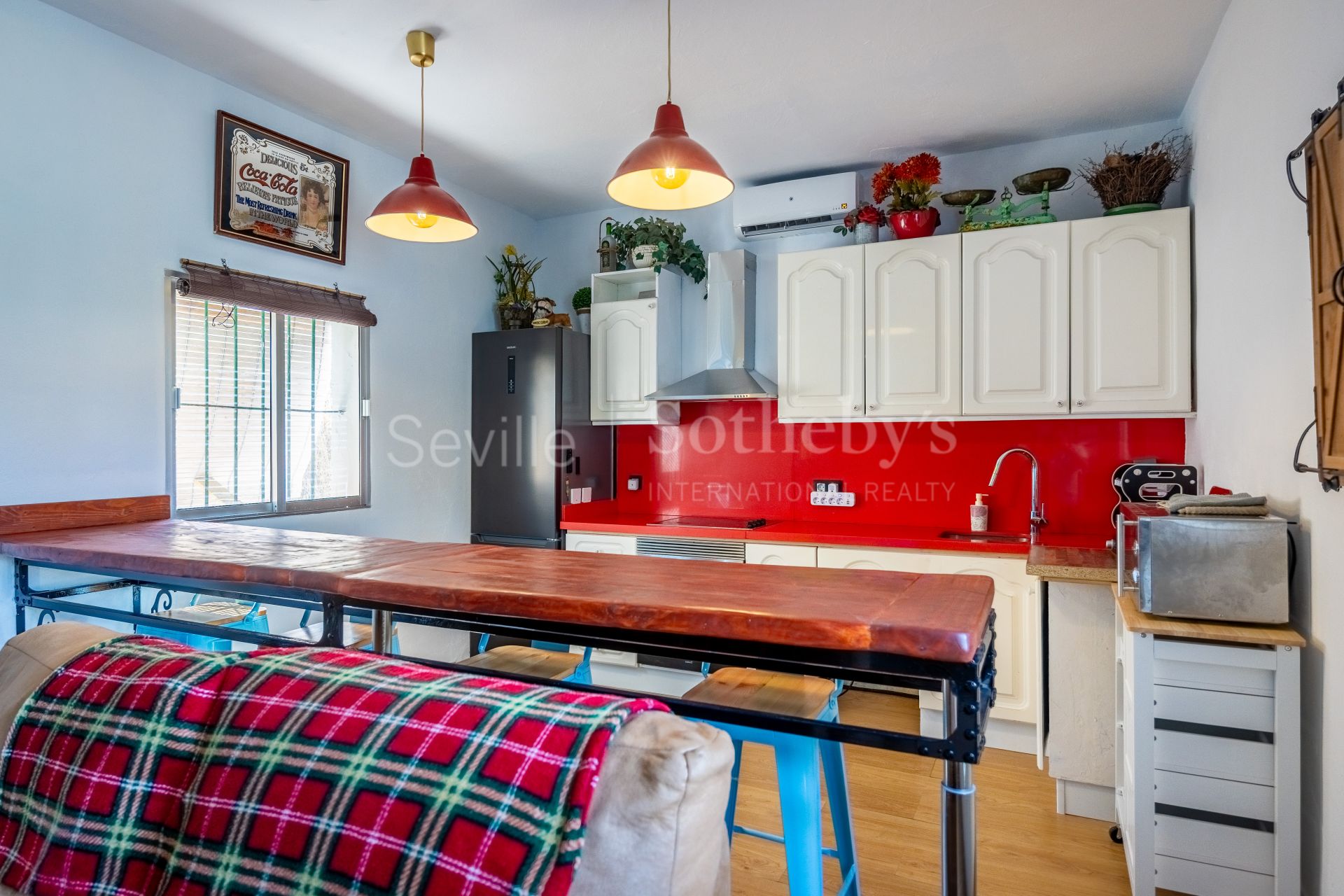 Recreational estate in a natural park with panoramic views and privacy