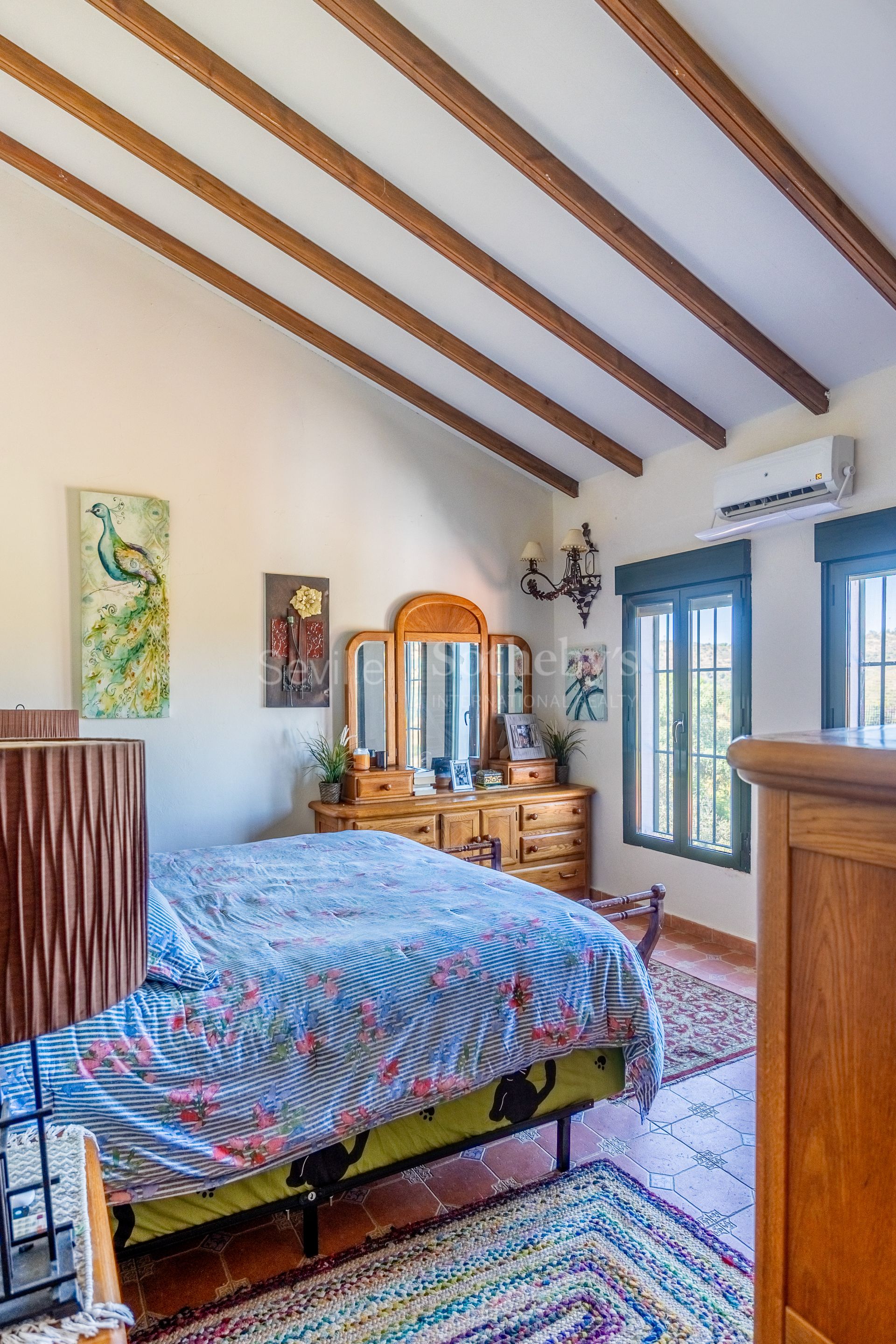 Recreational estate in a natural park with panoramic views and privacy