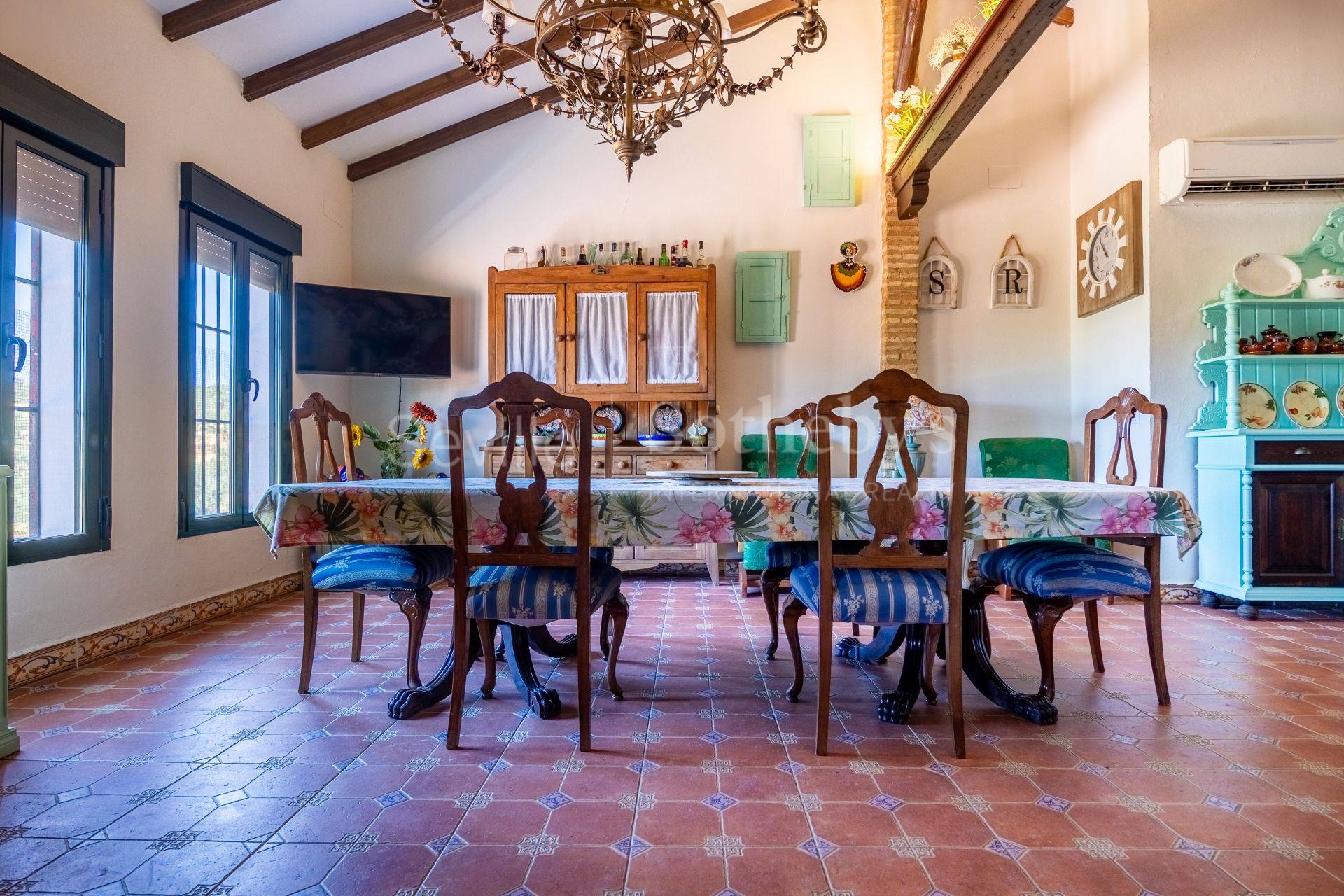 Recreational estate in a natural park with panoramic views and privacy