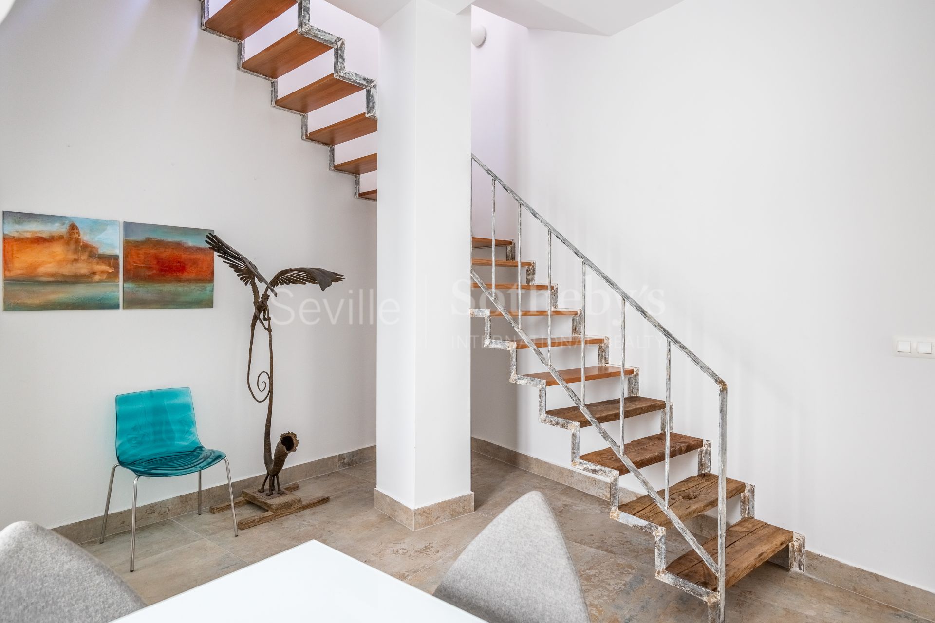 Large renovated duplex penthouse with terraces in La Encarnación