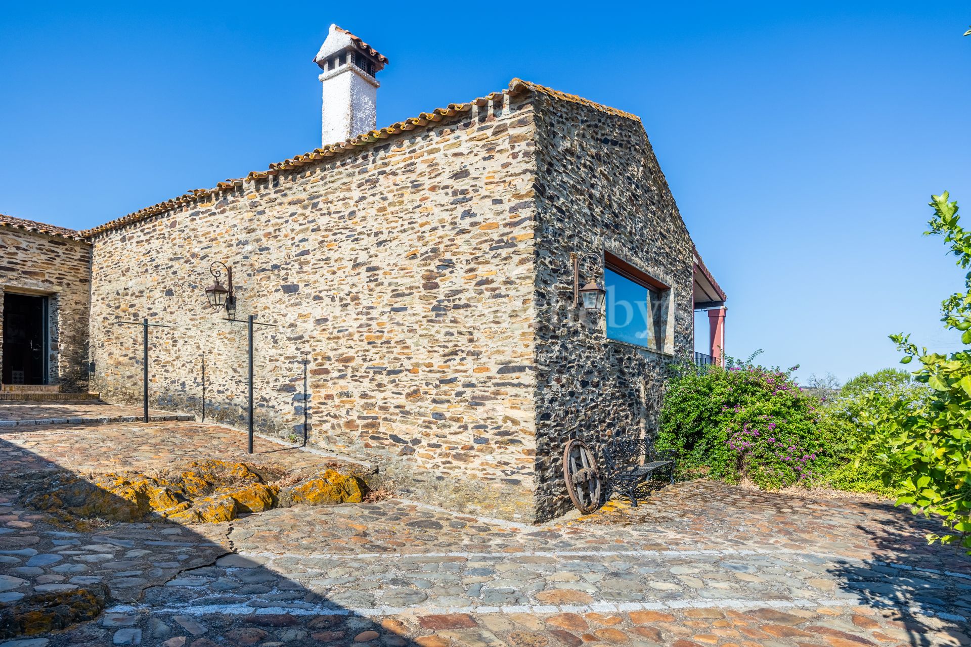 Finca rústica en el Andévalo onubense con 300 hectáreas