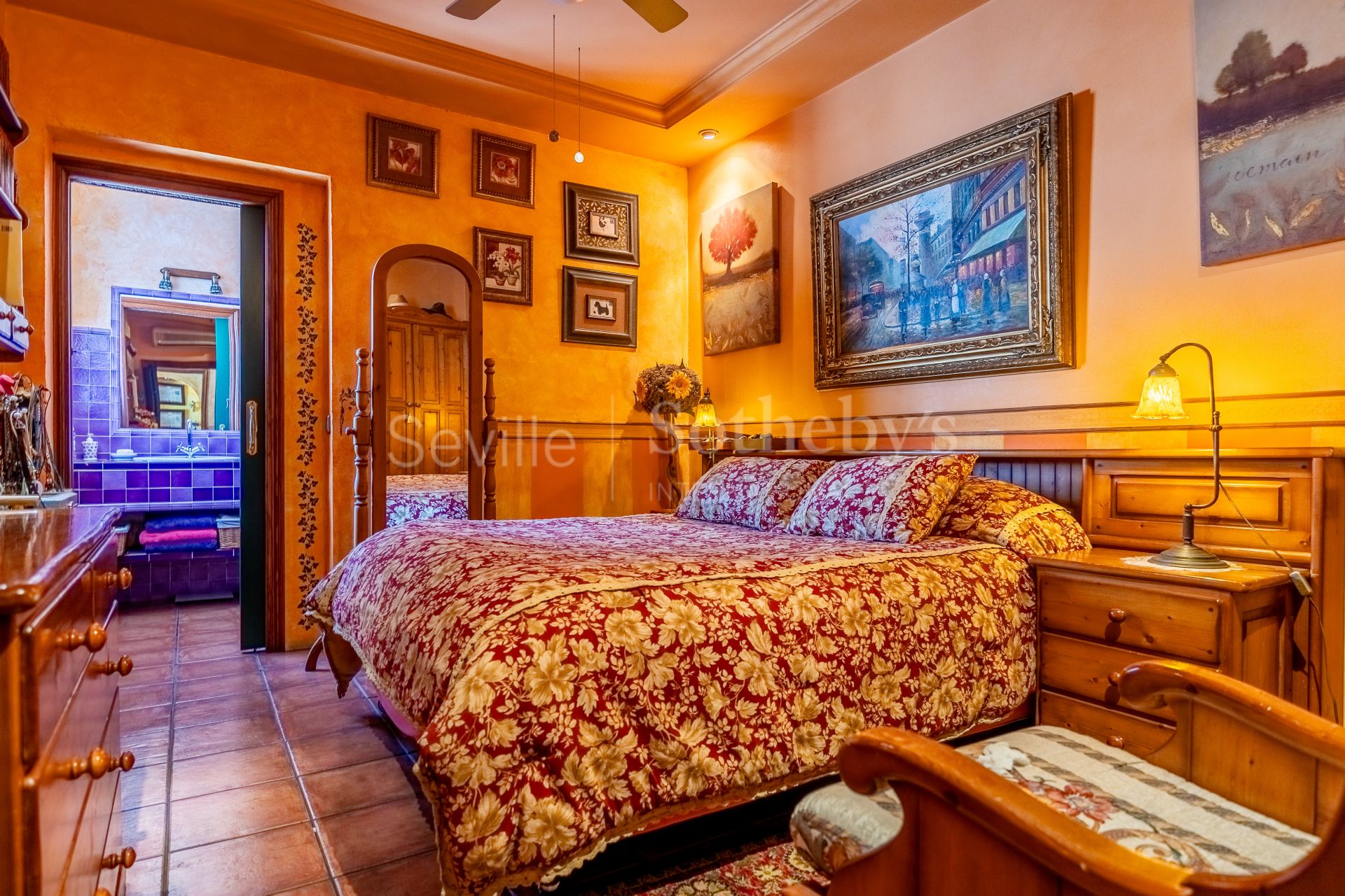 Chalet independiente con terraza, piscina y zona de ocio en El Zaudín