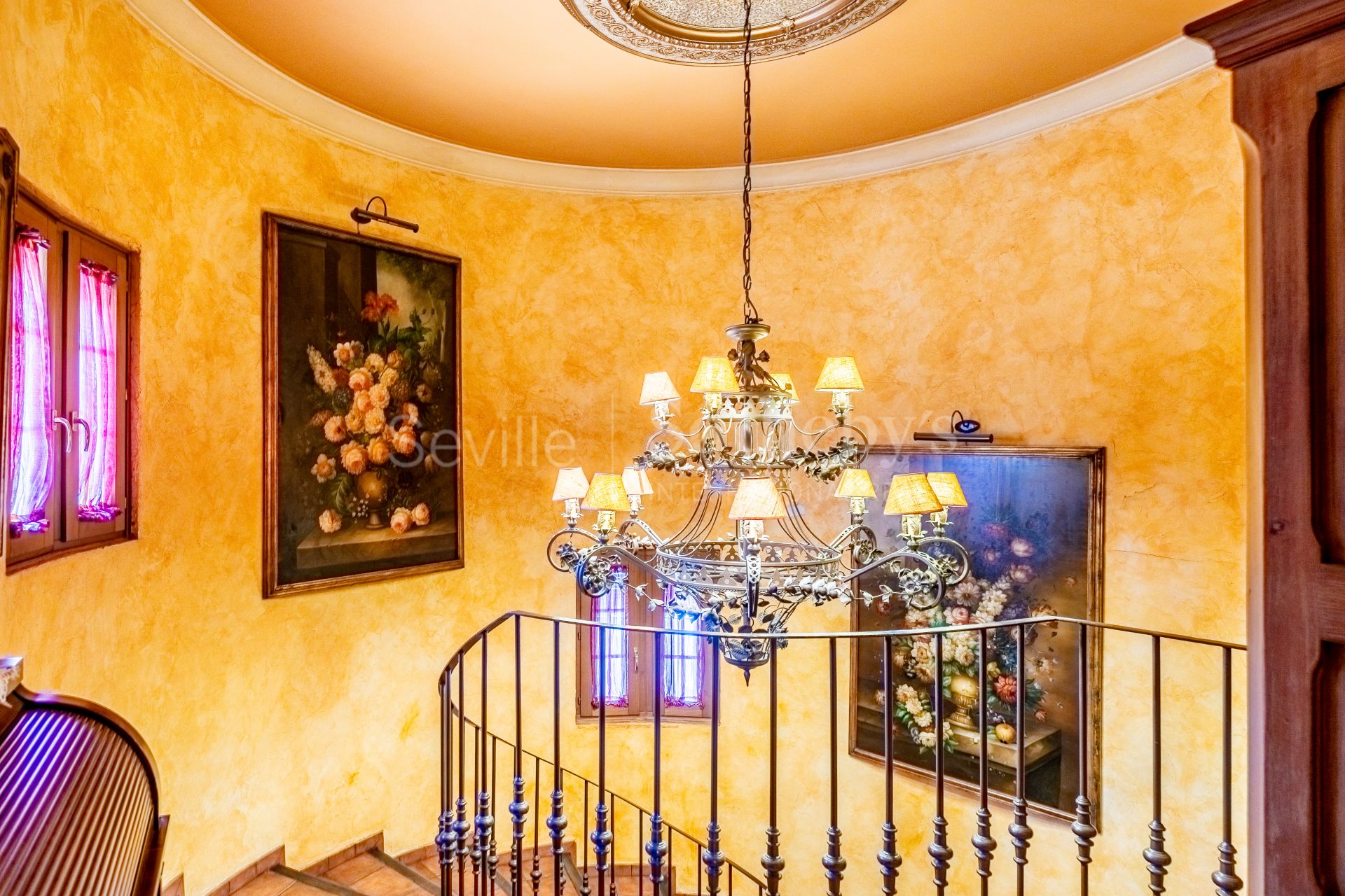 Chalet independiente con terraza, piscina y zona de ocio en El Zaudín