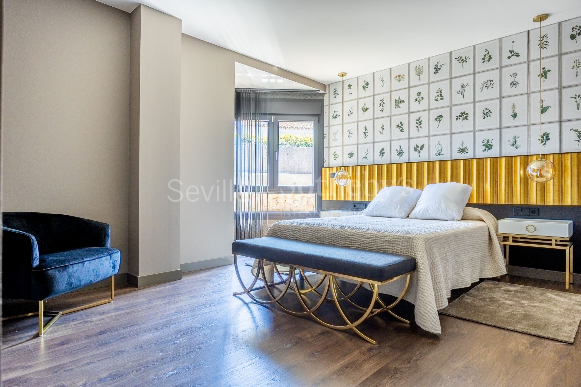 Exclusiva vivienda completamente reformada en la avenida principal de Vistahermosa