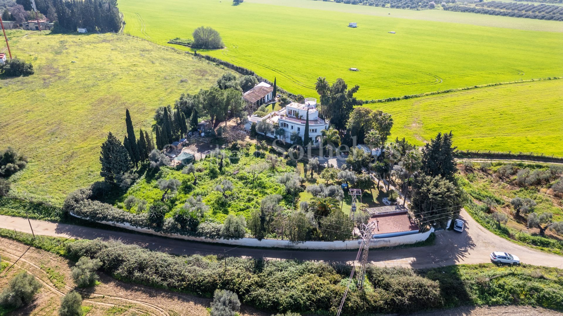 Exclusive sustainable property just 15 minutes from Seville