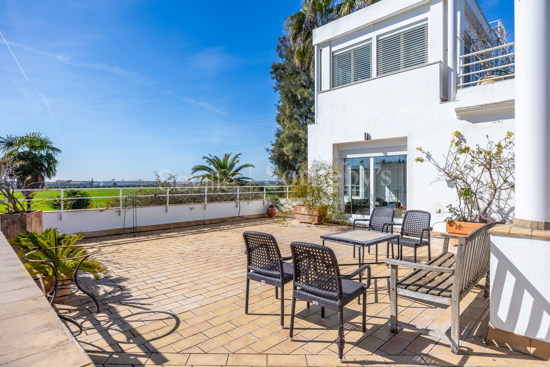 Exclusive sustainable property just 15 minutes from Seville