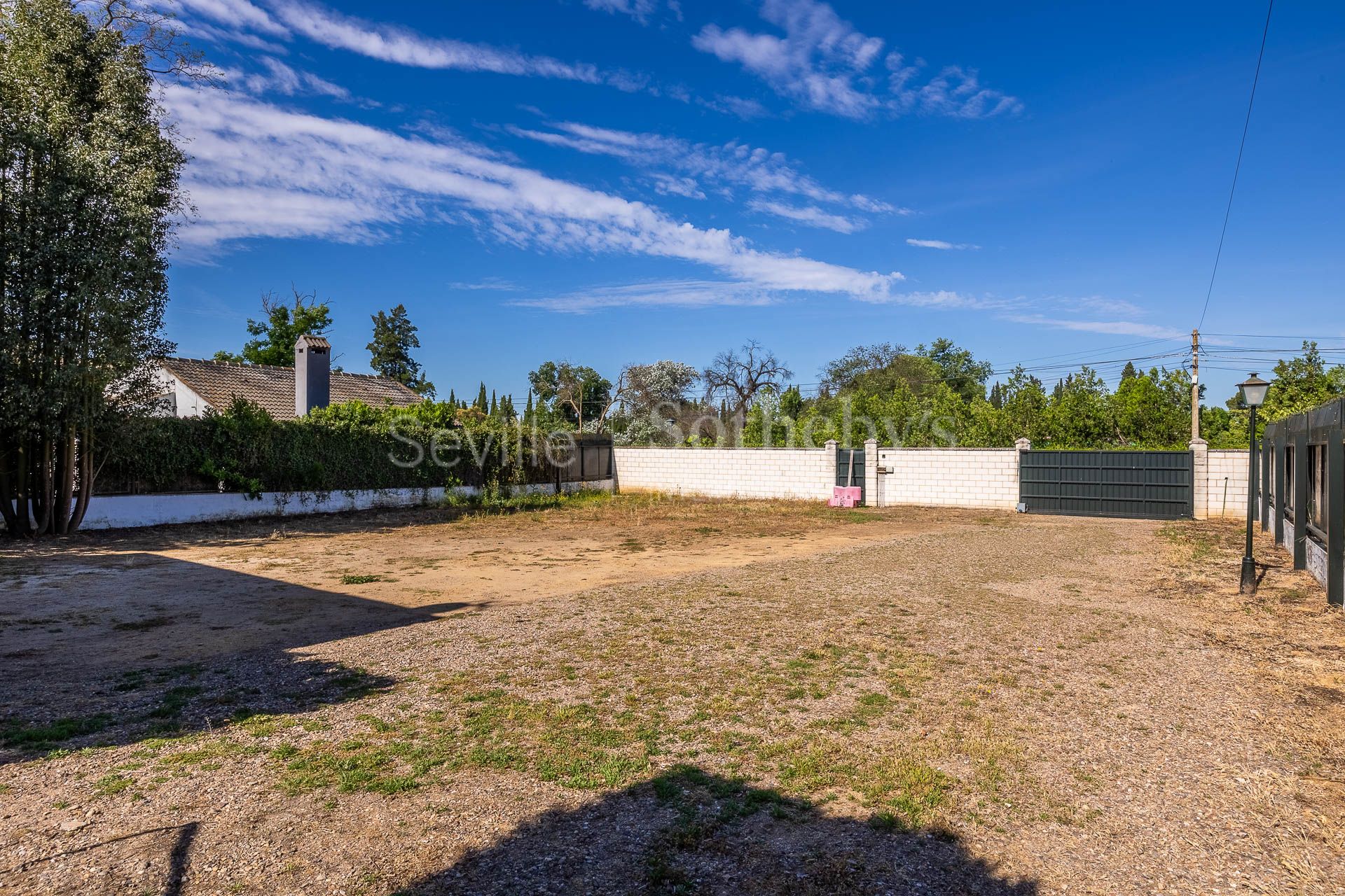 Rural tourist accommodation in the El Capricho neighbourhood