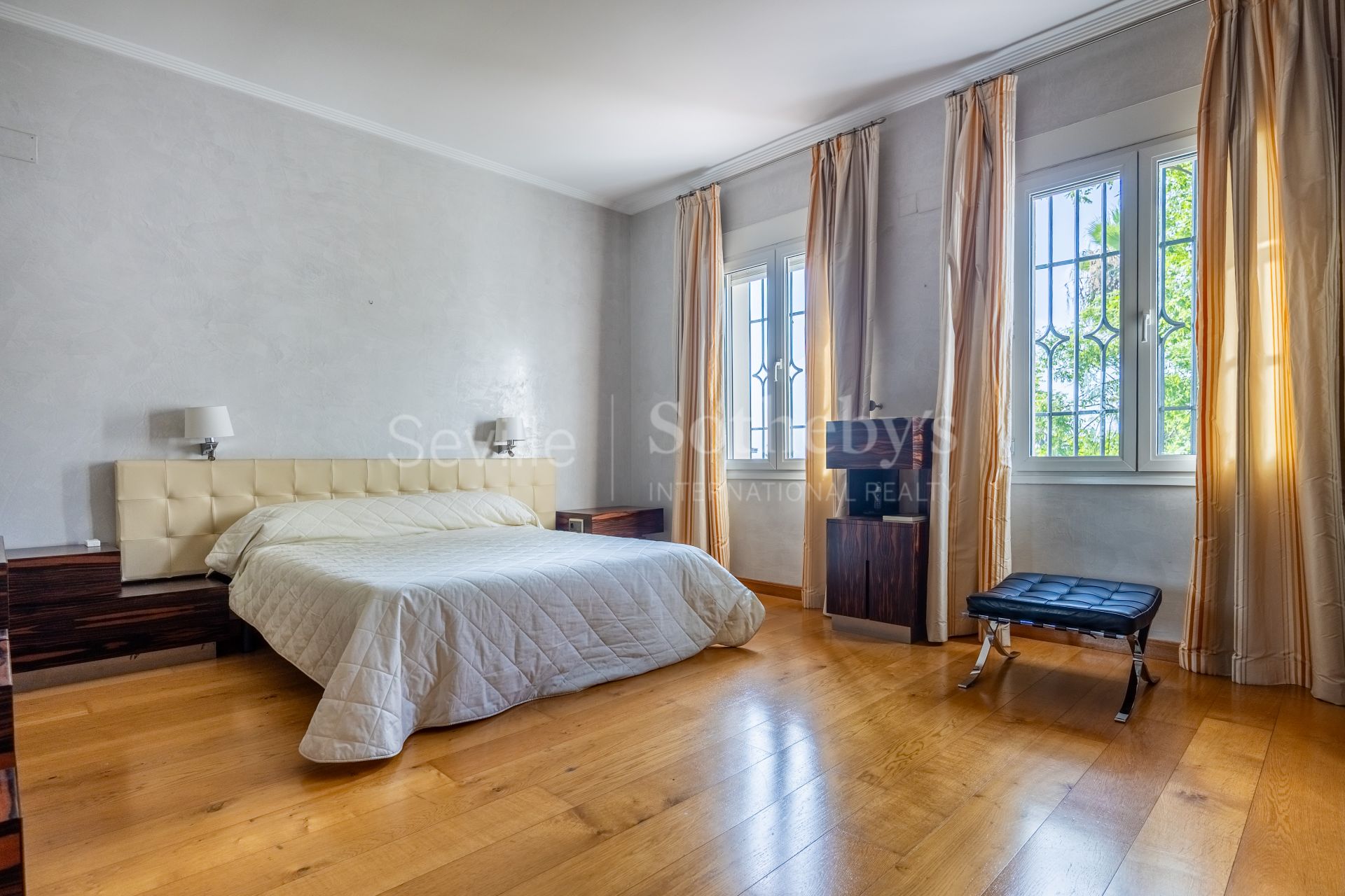 Exclusive detached home with mature garden in El Zaudín