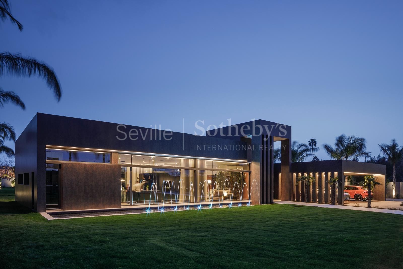 Exclusivo chalet contemporáneo con piscina, cine y spa en Sevilla