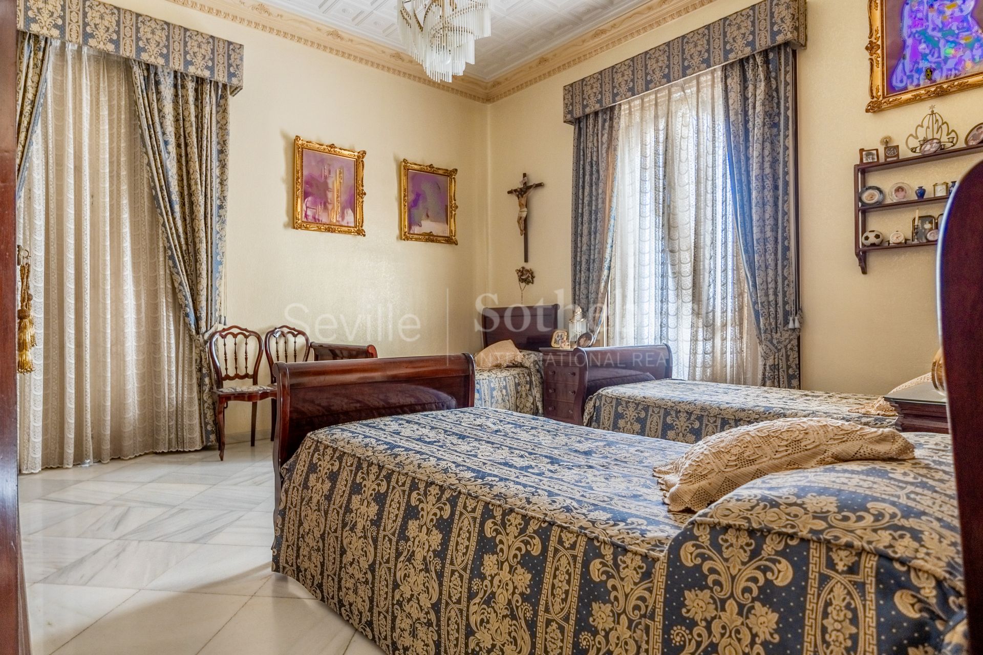 Architectural gem by Teodoro Anasagasti Next to the Alcázar of Jerez