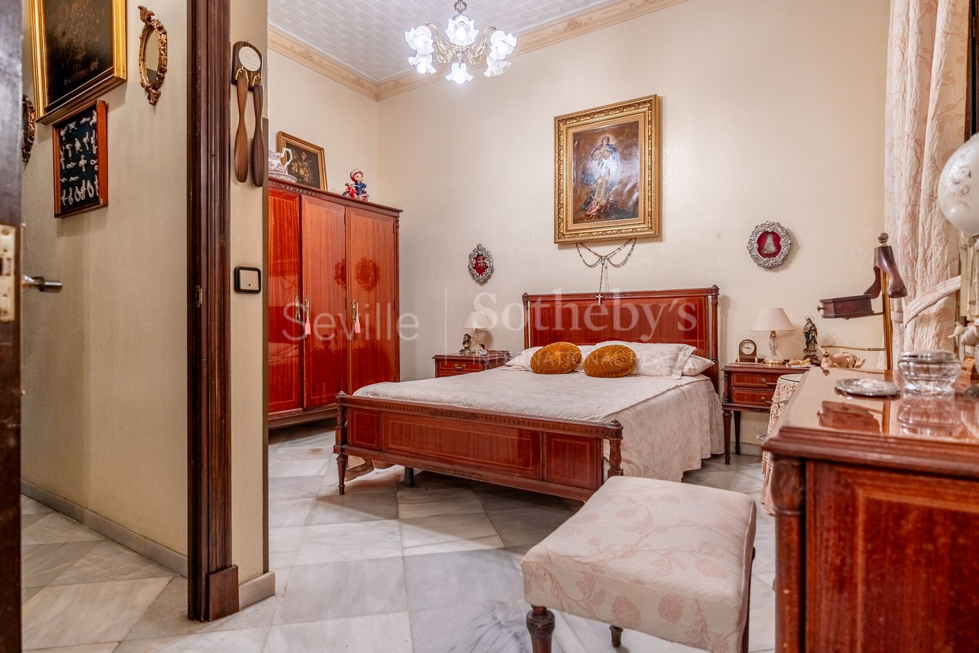 Architectural gem by Teodoro Anasagasti Next to the Alcázar of Jerez