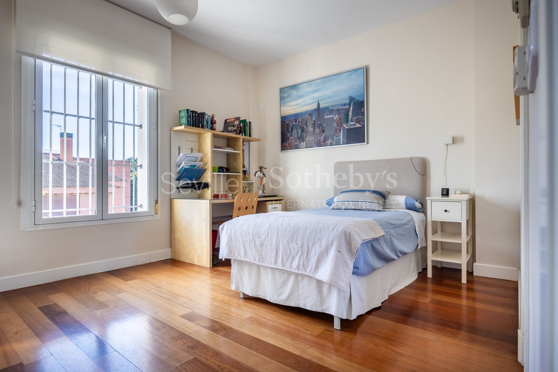 Villa independiente en urbanización de Cantera Blanca.