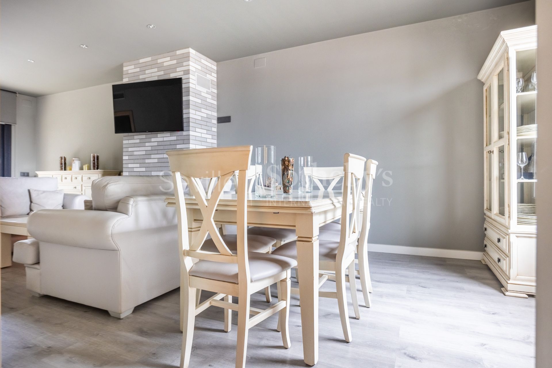 Propiedad independiente en la urbanización de Olivar de Quintos