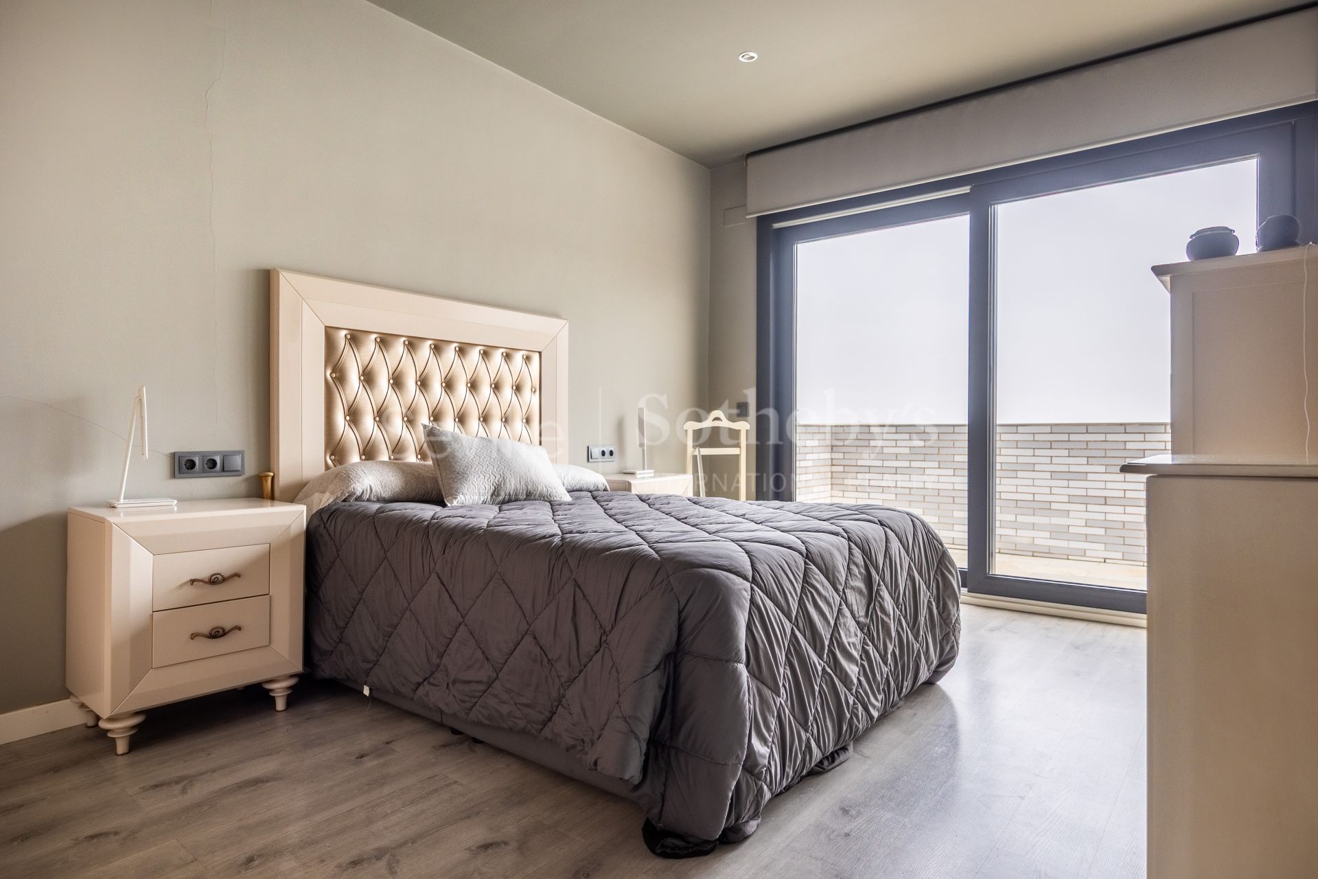 Propiedad independiente en la urbanización de Olivar de Quintos