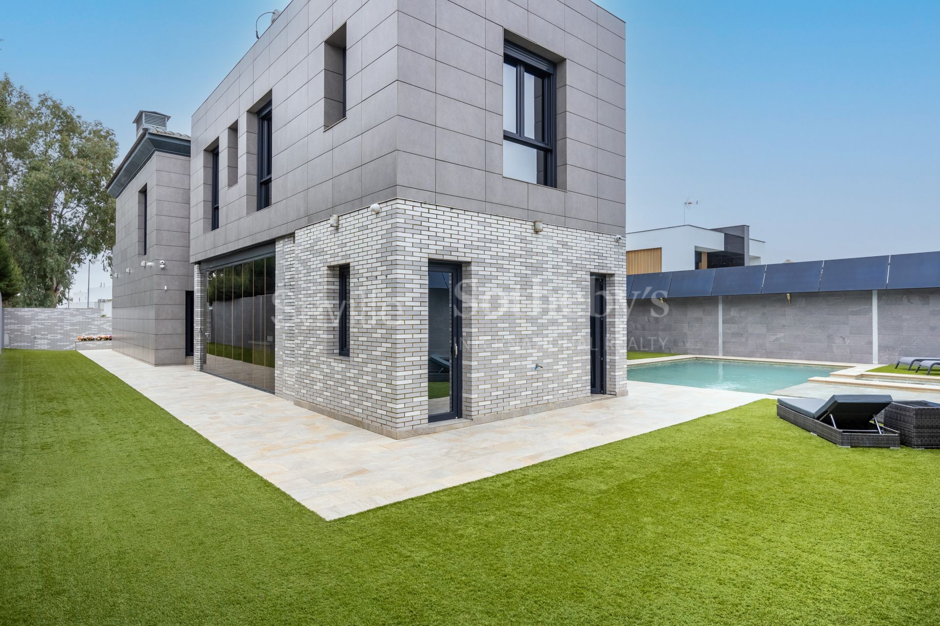 Propiedad independiente en la urbanización de Olivar de Quintos