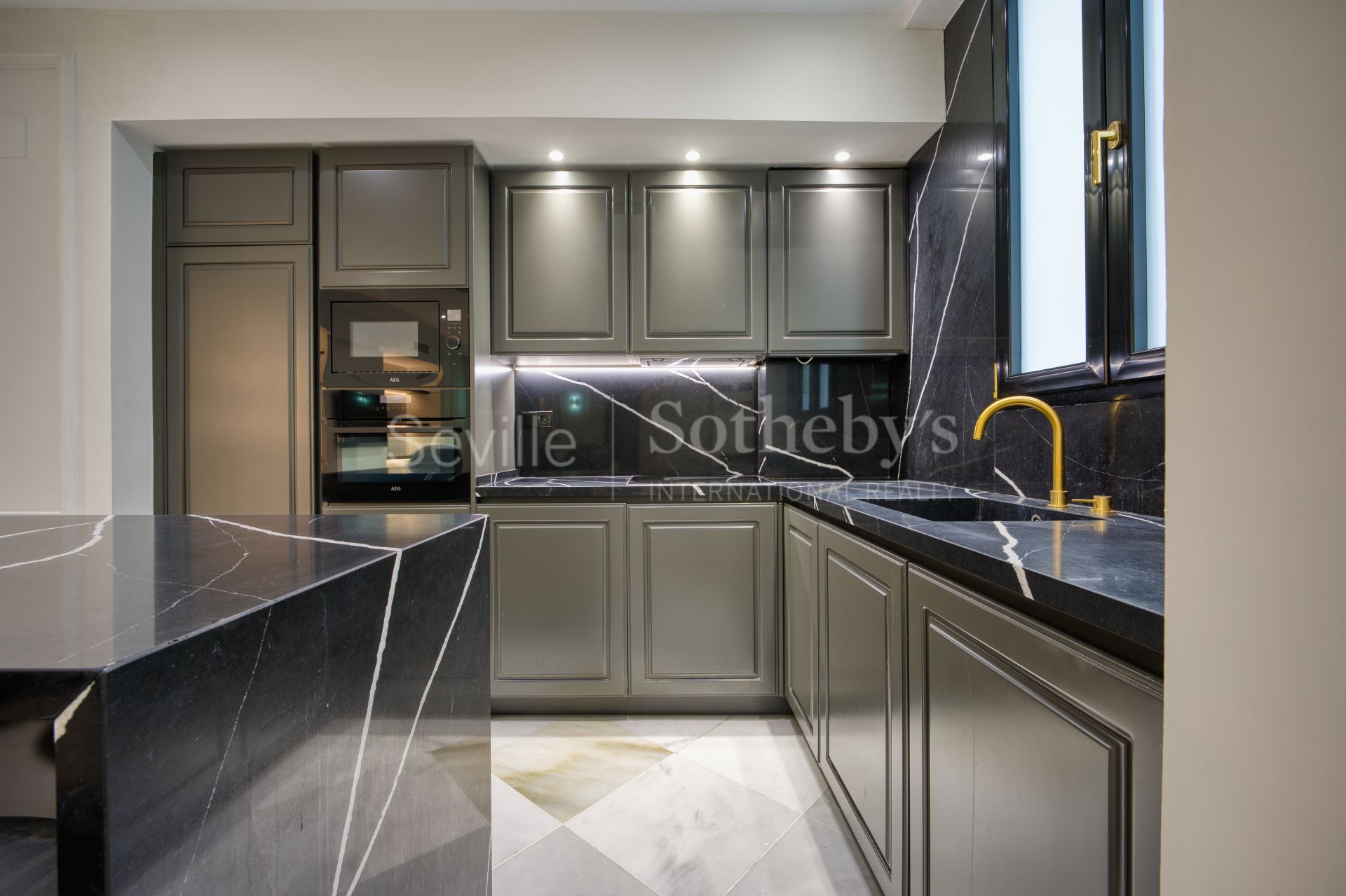 Piso de lujo en alquiler de Larga Temporada, en Plaza de Cuba.