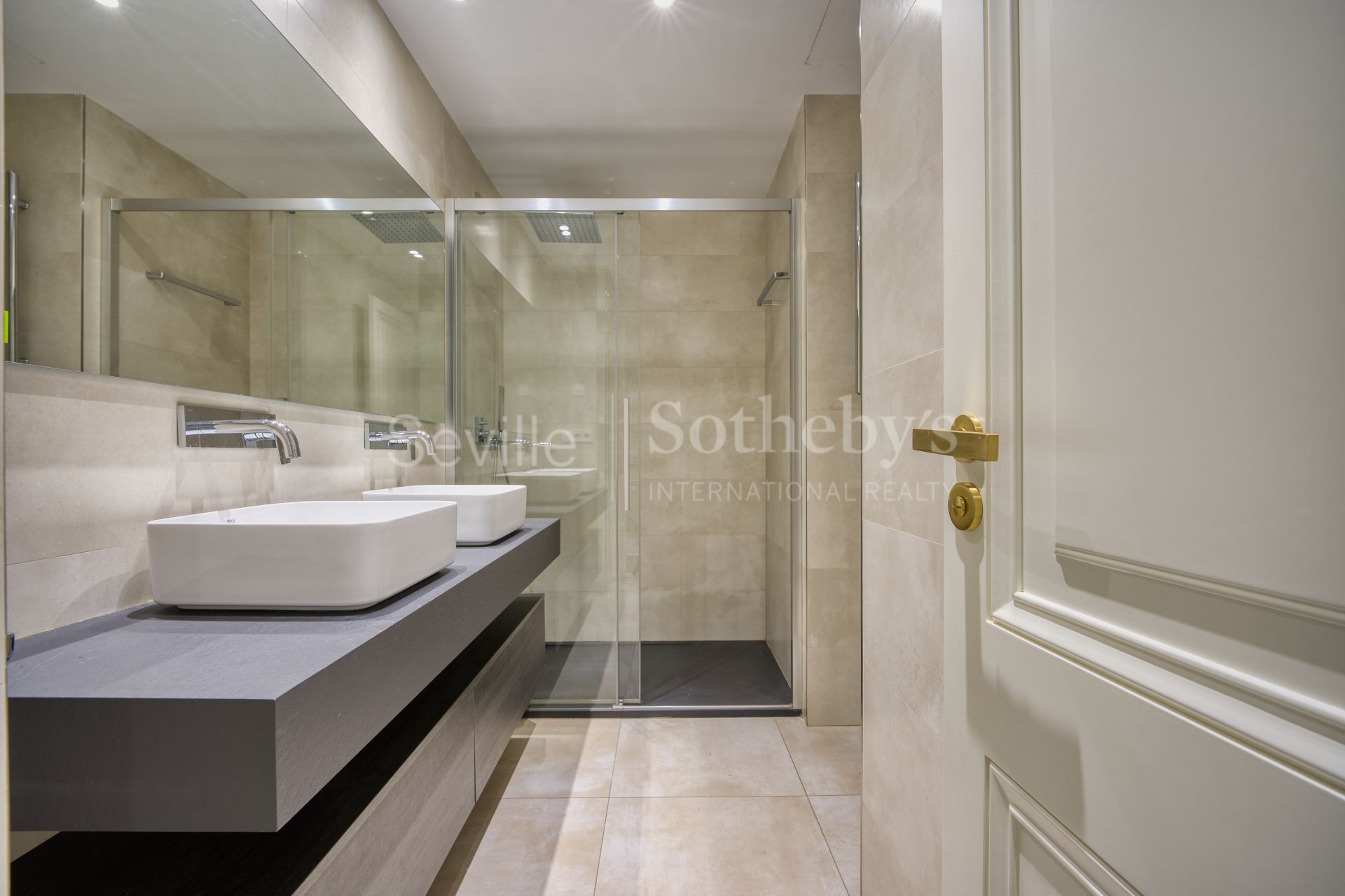 Piso de lujo en alquiler de Larga Temporada, en Plaza de Cuba.