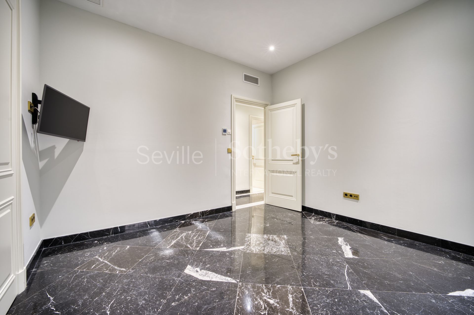 Piso de lujo en alquiler de Larga Temporada, en Plaza de Cuba.