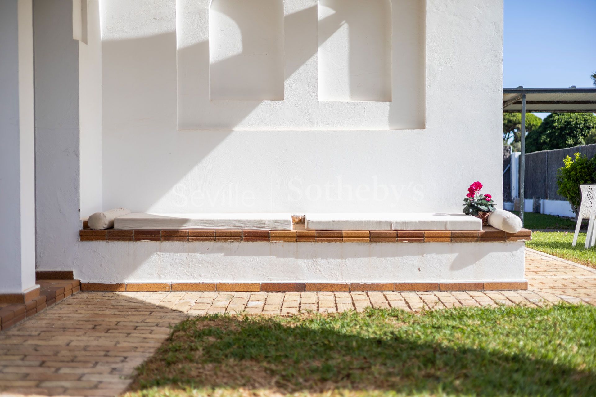 Beachfront Chalet in Vistahermosa, El Puerto de Santa María