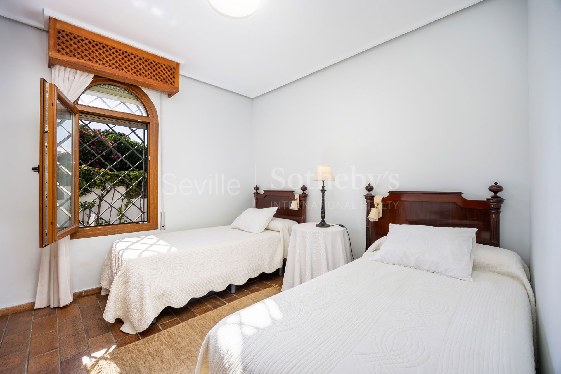 Beachfront Chalet in Vistahermosa, El Puerto de Santa María