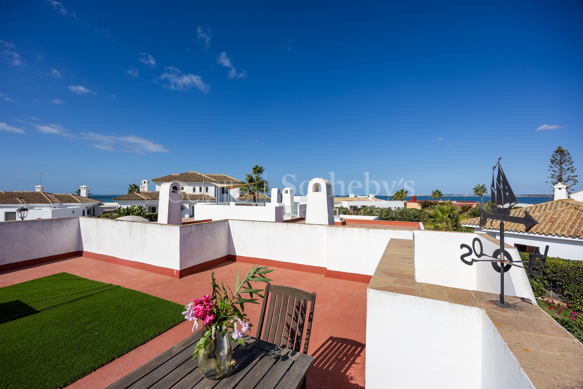 Beachfront Chalet in Vistahermosa, El Puerto de Santa María