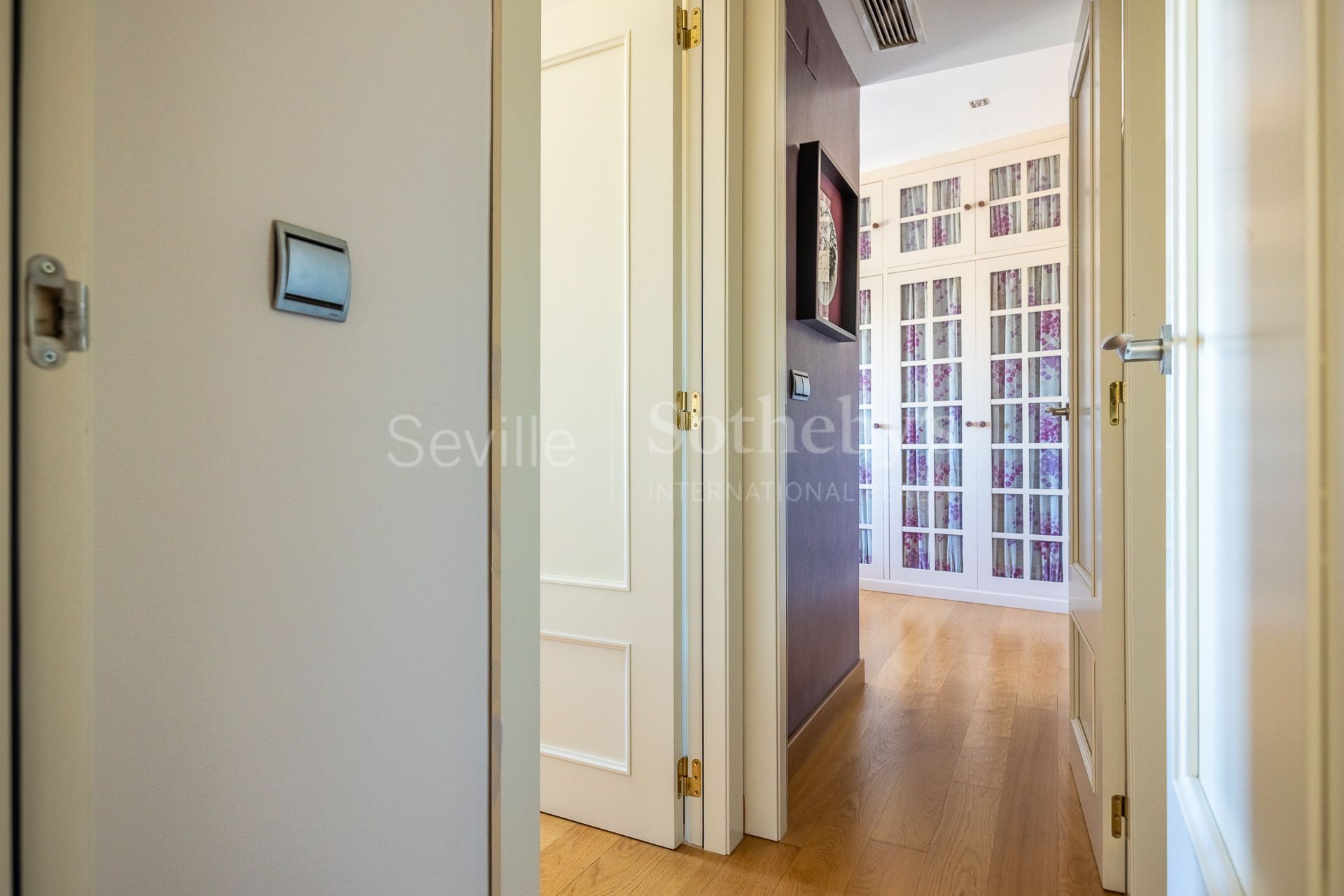 Exclusive Residence in Nervión