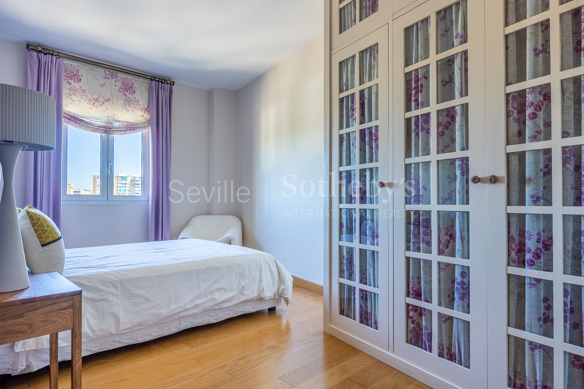 Exclusive Residence in Nervión