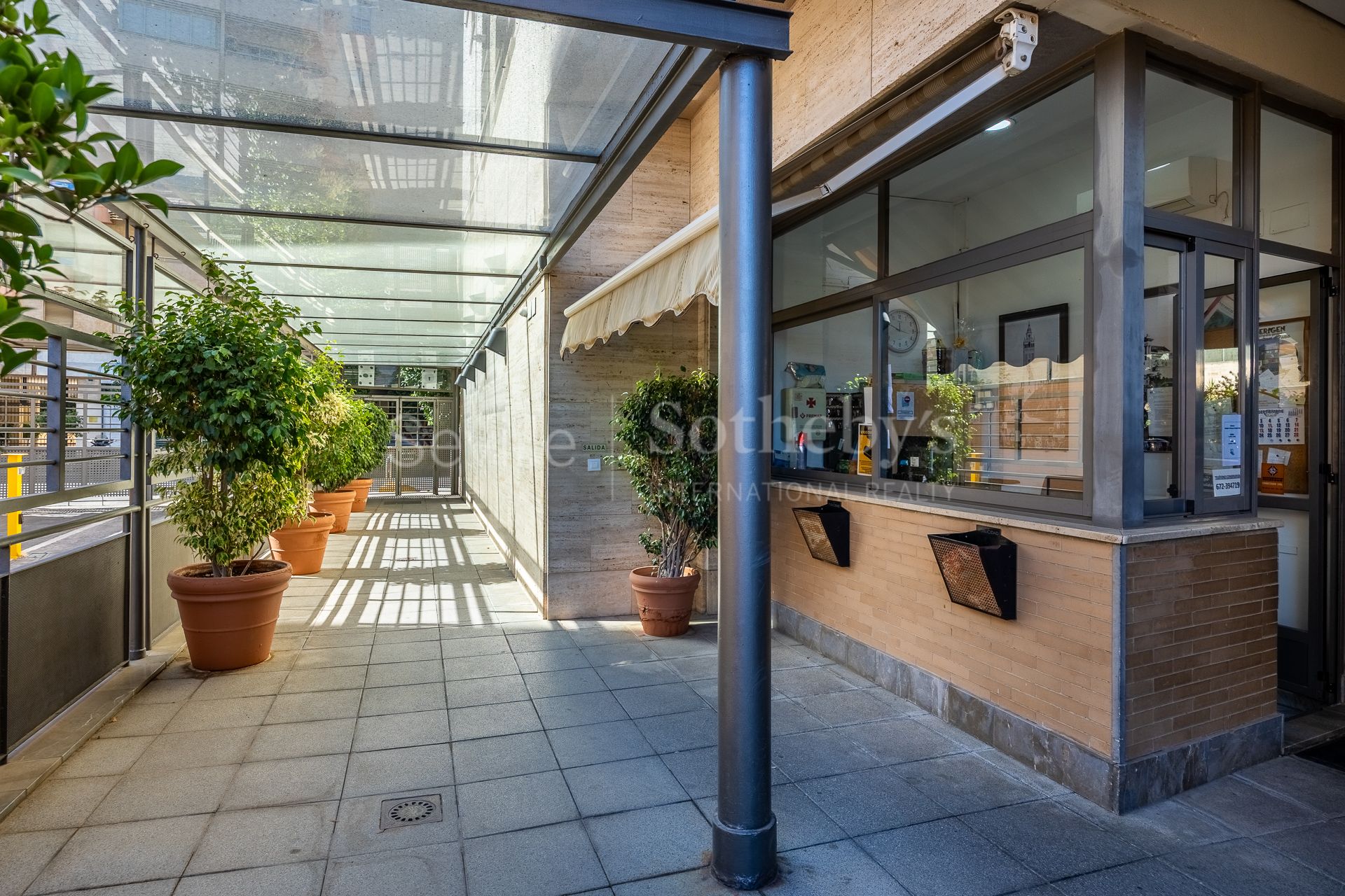 Exclusive Residence in Nervión