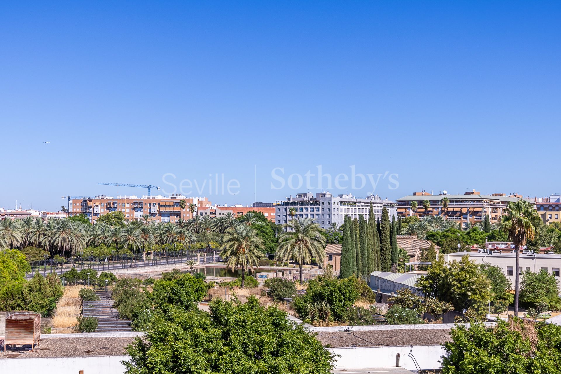 Exclusive Residence in Nervión