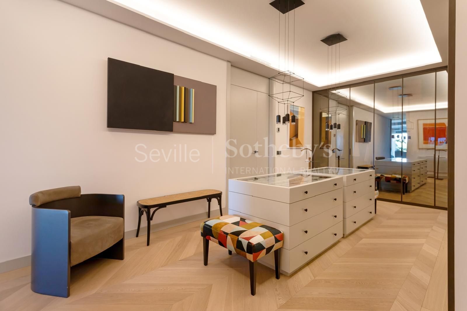 Residencia en Plaza de Cuba, Sevilla, con vistas al Guadalquivir