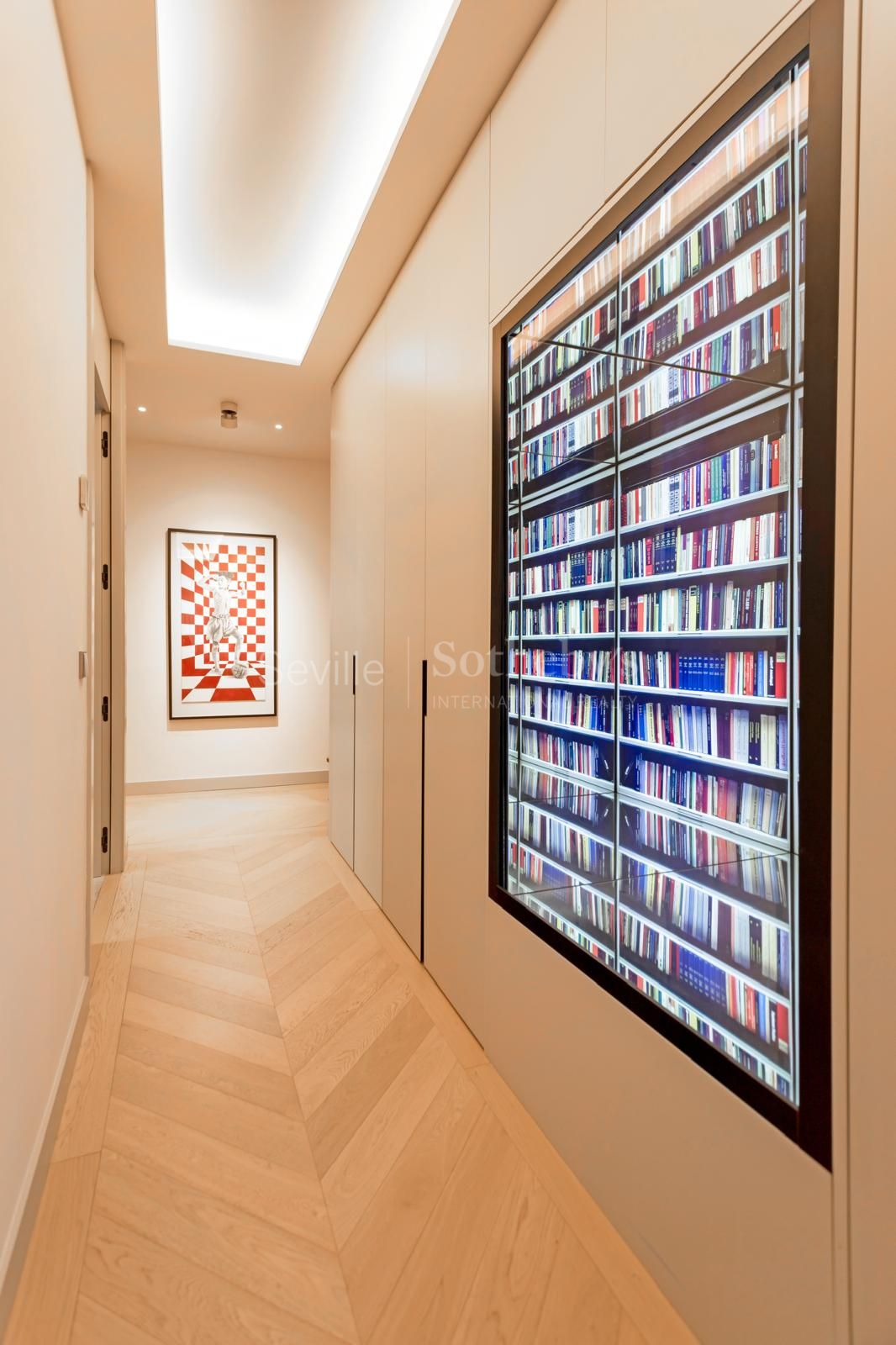 Residencia en Plaza de Cuba, Sevilla, con vistas al Guadalquivir